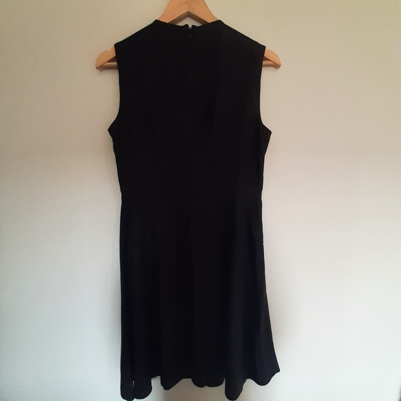 Uniqlo black dress size M exc condition - Picture 3 of 3